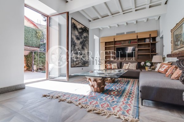 casa indipendente in vendita a Roma in zona Rione Regola