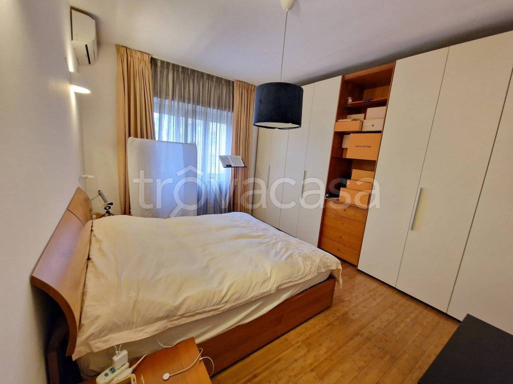 appartamento in vendita a Roma in zona Don Bosco