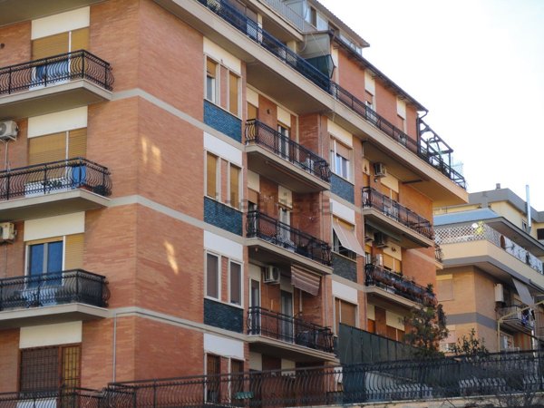 appartamento in vendita a Roma in zona Ostia