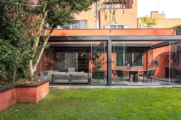 esavano in vendita a Roma in zona Trionfale