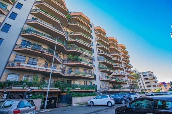 appartamento in vendita a Roma in zona EUR