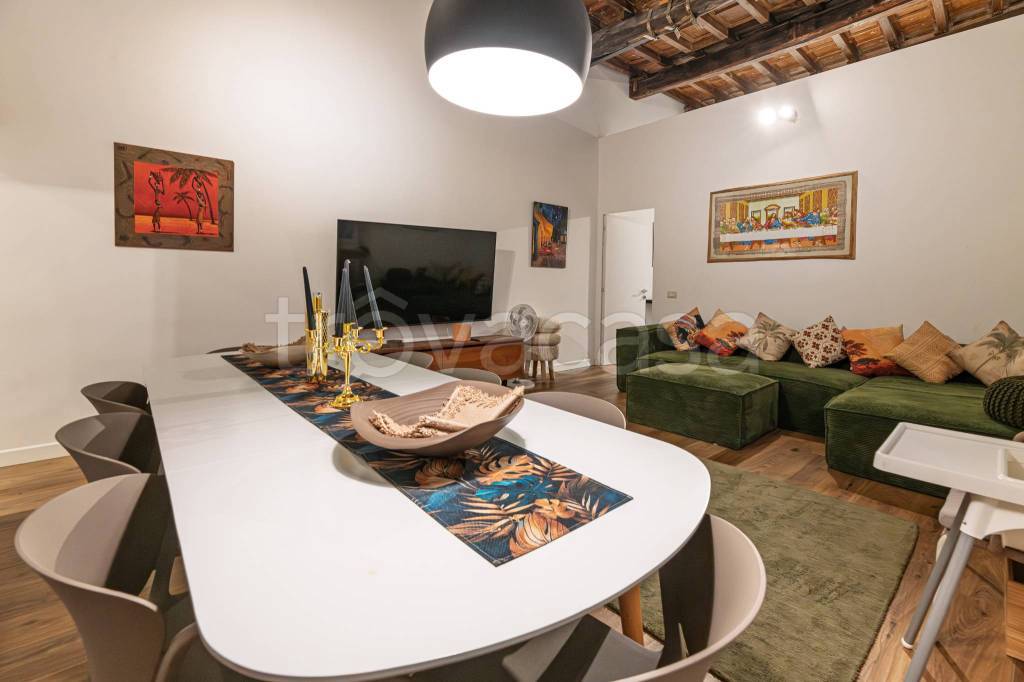 appartamento in vendita a Roma