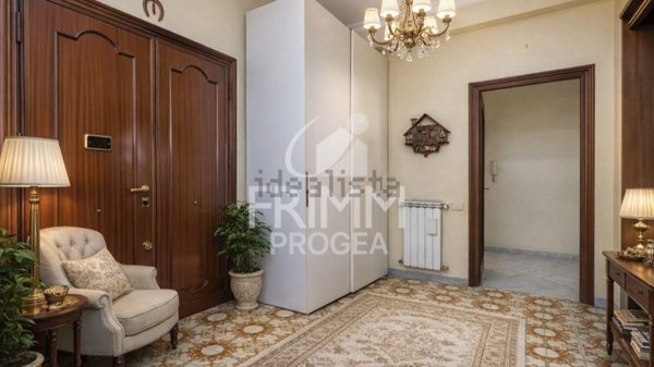 appartamento in vendita a Roma in zona Tuscolano