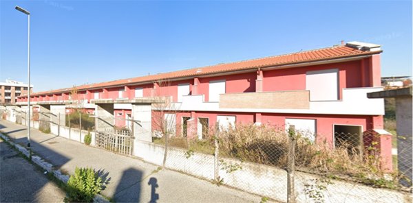 casa indipendente in vendita a Roma