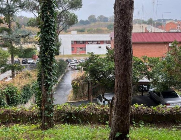 ufficio in vendita a Roma in zona La Pisana