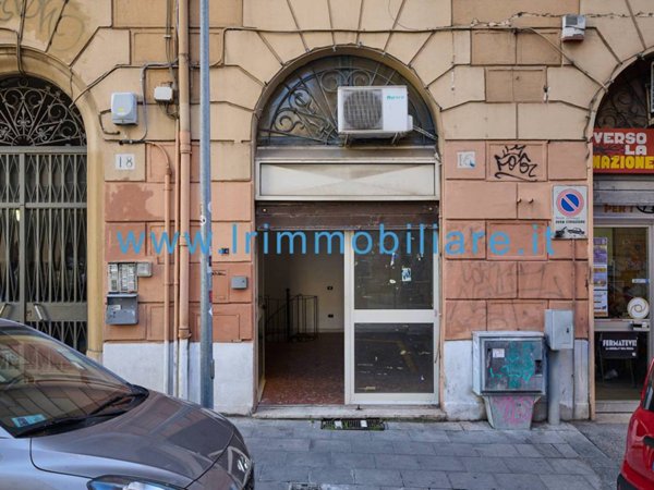 locale commerciale in vendita a Roma in zona Tiburtino