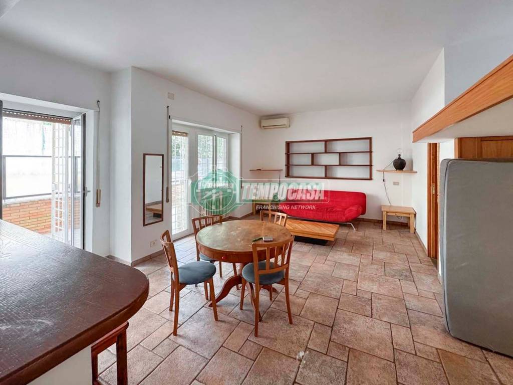 appartamento in vendita a Roma in zona Primavalle