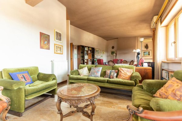 appartamento in vendita a Roma in zona Giuliano Dalmata