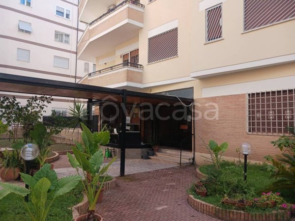 appartamento in vendita a Roma in zona Tor di Quinto