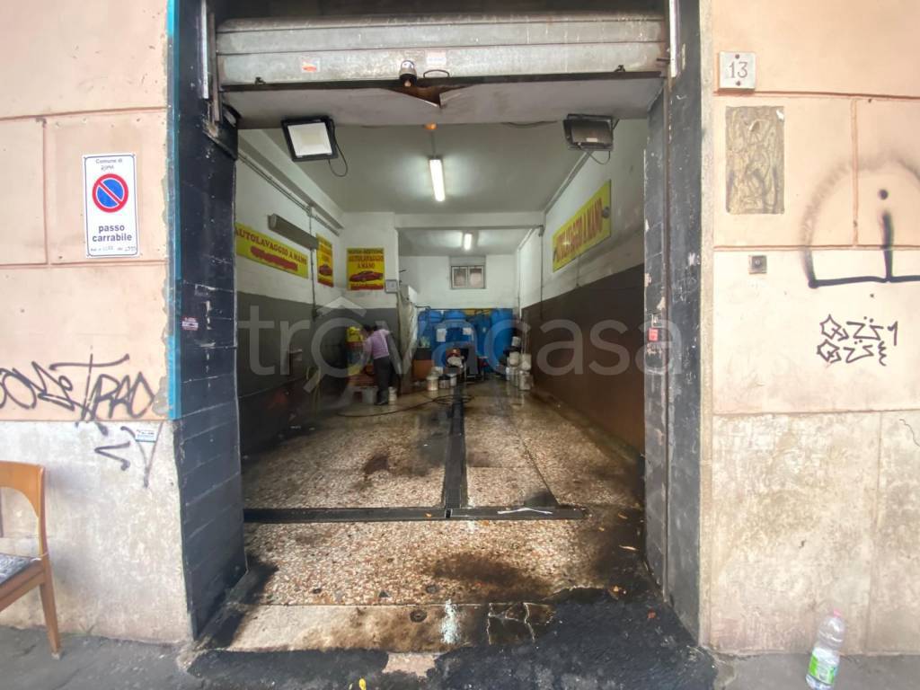 negozio in vendita a Roma in zona Prenestino-Labicano