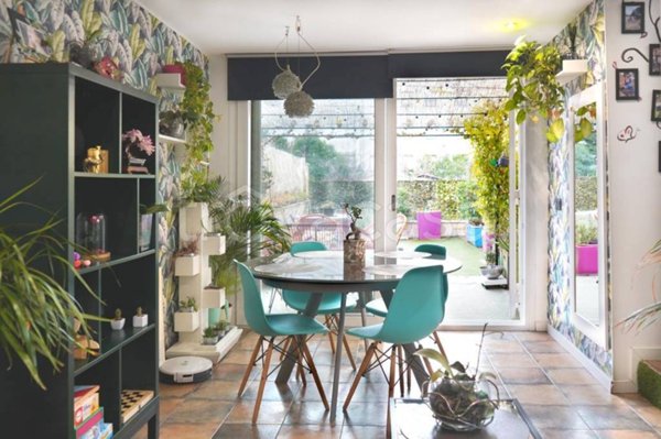 appartamento in vendita a Roma in zona Torre Spaccata