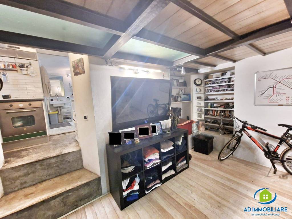 appartamento in vendita a Roma in zona Castro Pretorio