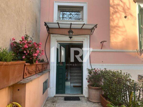 casa indipendente in vendita a Roma in zona Flaminio