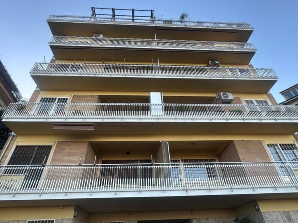 appartamento in vendita a Roma in zona Della Vittoria