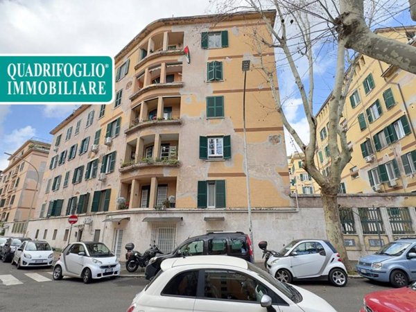 appartamento in vendita a Roma in zona Ostiense