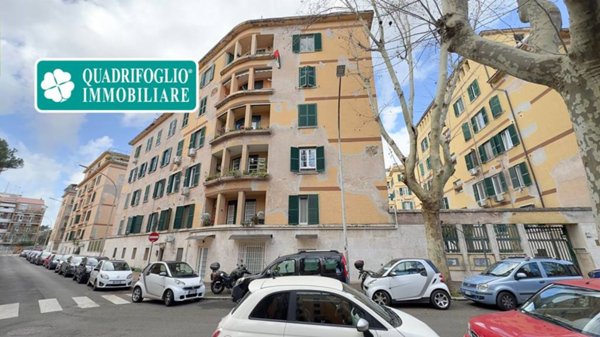 appartamento in vendita a Roma in zona Ostiense
