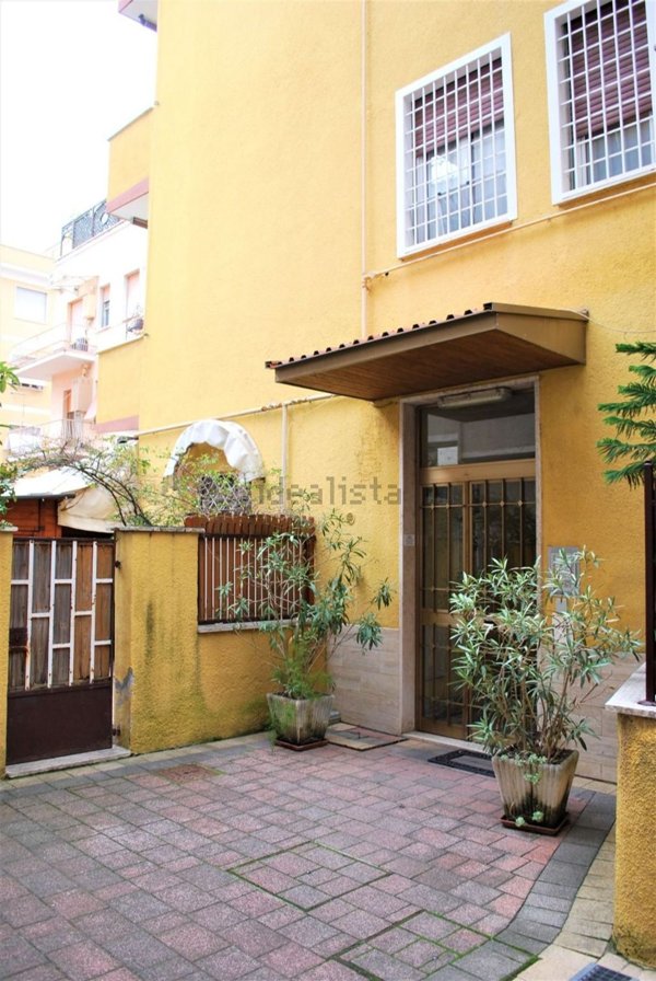 appartamento in vendita a Roma in zona Prenestino-Centocelle