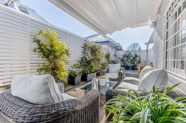 appartamento in vendita a Roma in zona Tor di Quinto