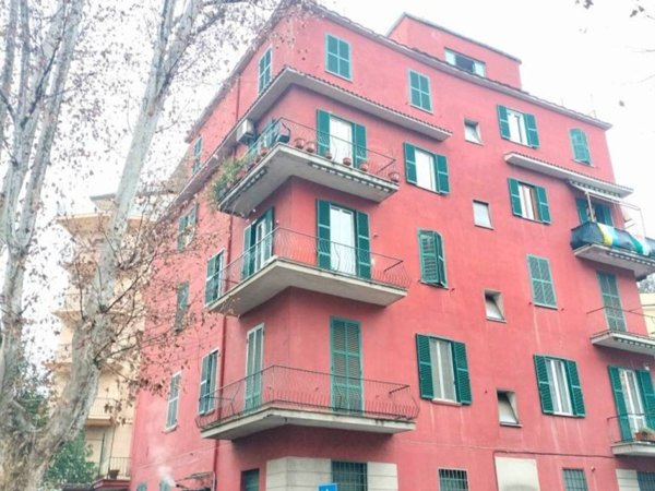 appartamento in vendita a Roma in zona Monte Sacro/Talenti