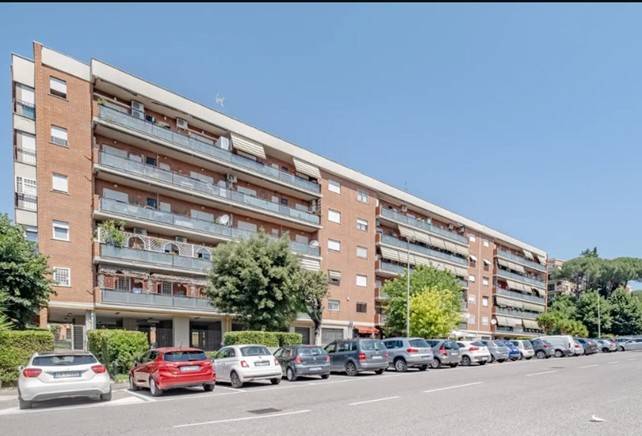 appartamento in vendita a Roma in zona Portuense