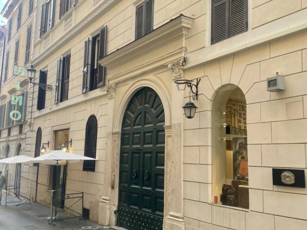 appartamento in vendita a Roma in zona Campo Marzio