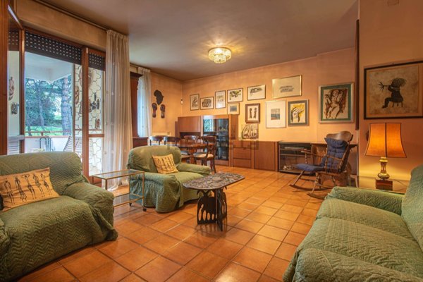 appartamento in vendita a Roma in zona EUR