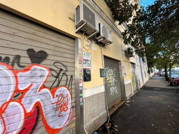 negozio in vendita a Roma in zona Nomentano
