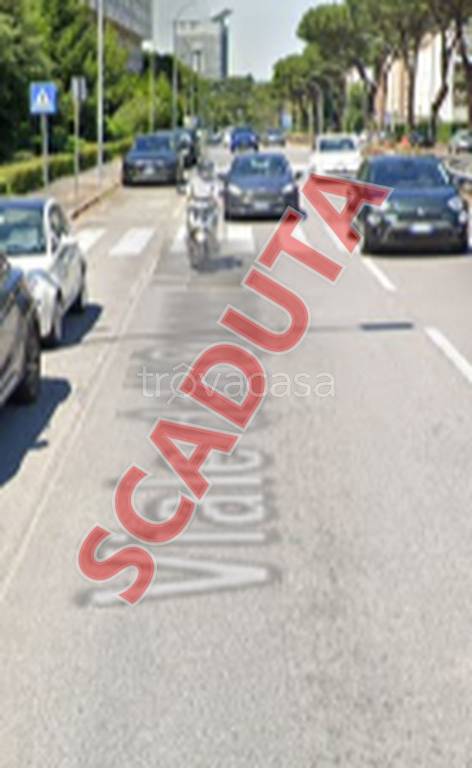 appartamento in vendita a Roma in zona EUR
