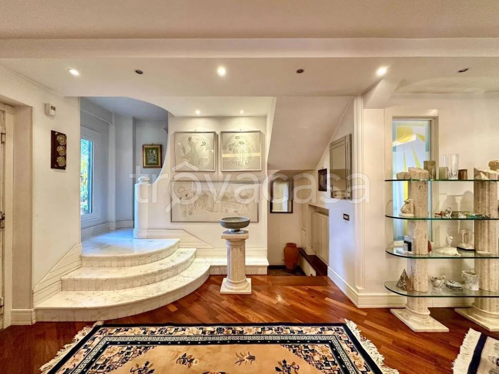 casa indipendente in vendita a Roma