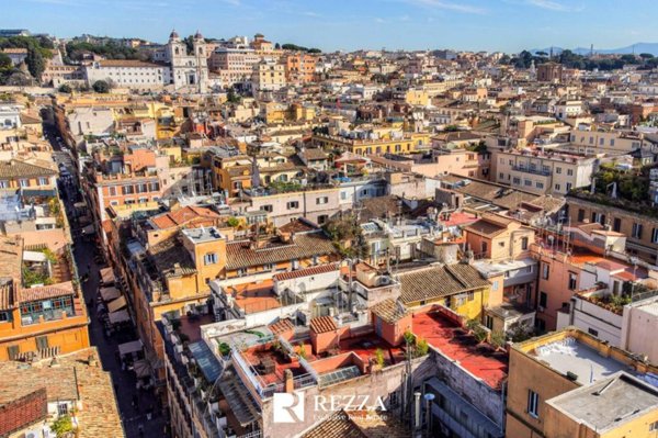 appartamento in vendita a Roma in zona Campo Marzio