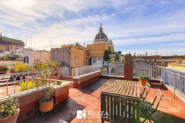 appartamento in vendita a Roma in zona Campo Marzio