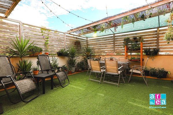 appartamento in vendita a Roma in zona Ostiense