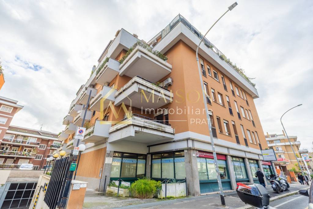 appartamento in vendita a Roma in zona Monte Sacro/Talenti