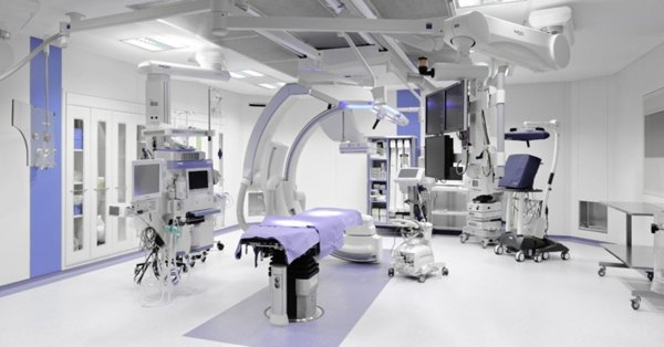 negozio in vendita a Roma in zona Rione Regola