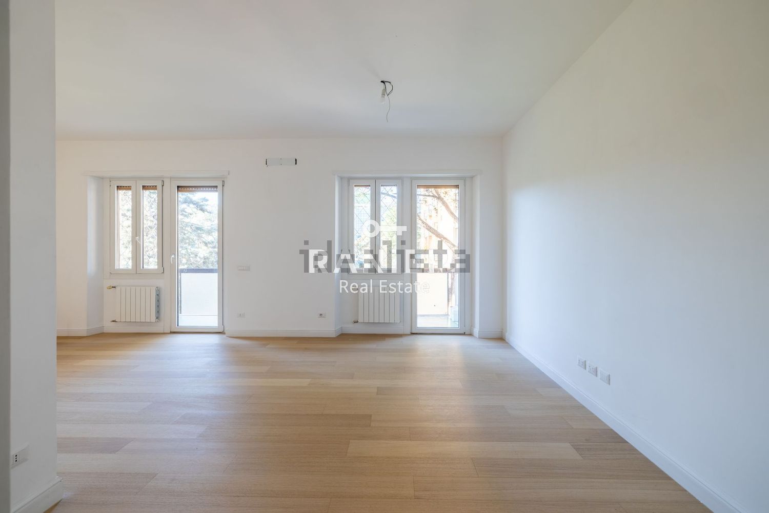 appartamento in vendita a Roma in zona Ardeatino