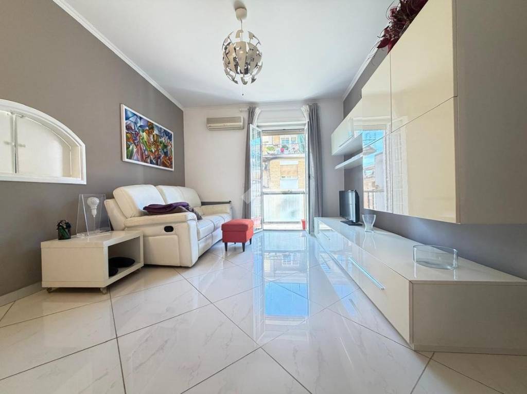 appartamento in vendita a Roma in zona Gianicolense