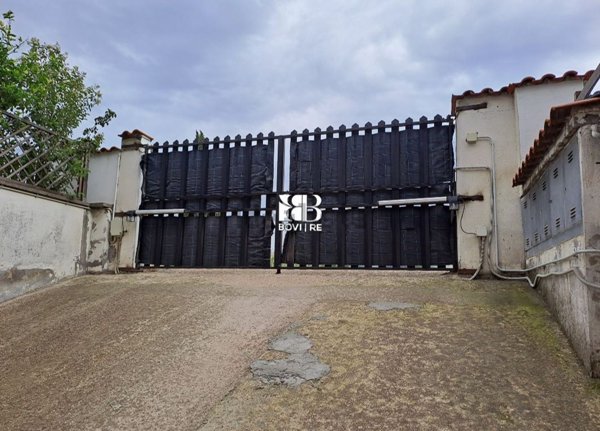 appartamento in vendita a Roma in zona Ostia