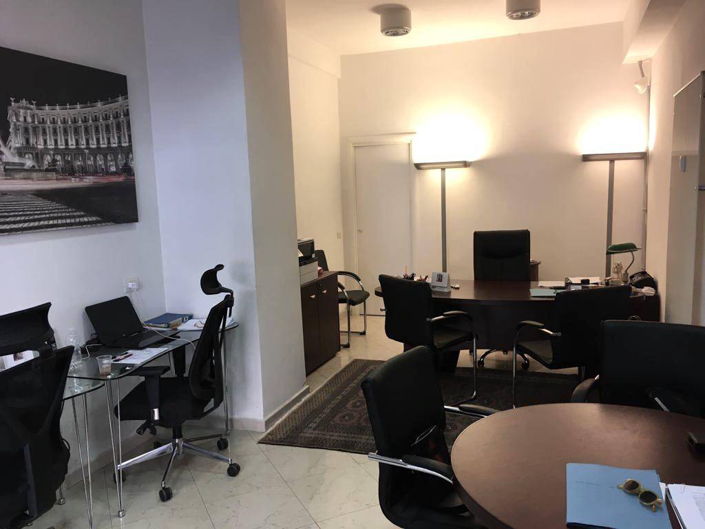 negozio in vendita a Roma in zona Monte Sacro/Talenti