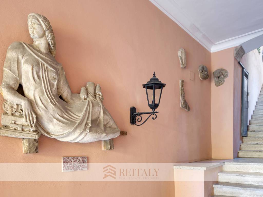 appartamento in vendita a Roma in zona Campo Marzio