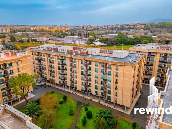 appartamento in vendita a Roma in zona Portuense