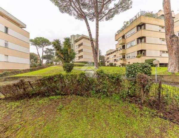 appartamento in vendita a Roma in zona Salario