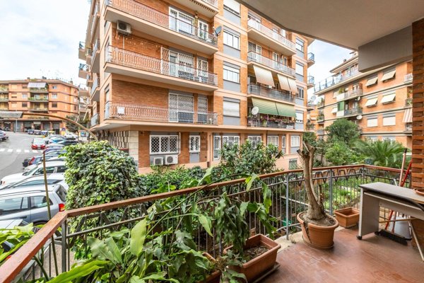 appartamento in vendita a Roma in zona Gianicolense