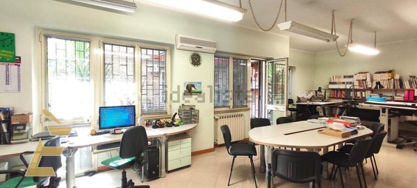 appartamento in vendita a Roma in zona Appio Claudio