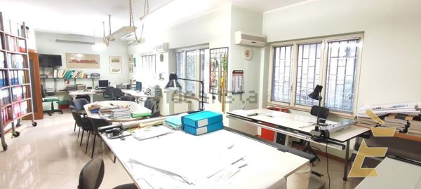 appartamento in vendita a Roma in zona Appio Claudio