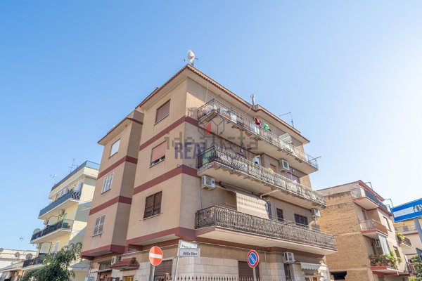 casa indipendente in vendita a Roma in zona Tor Vergata/Torrenova