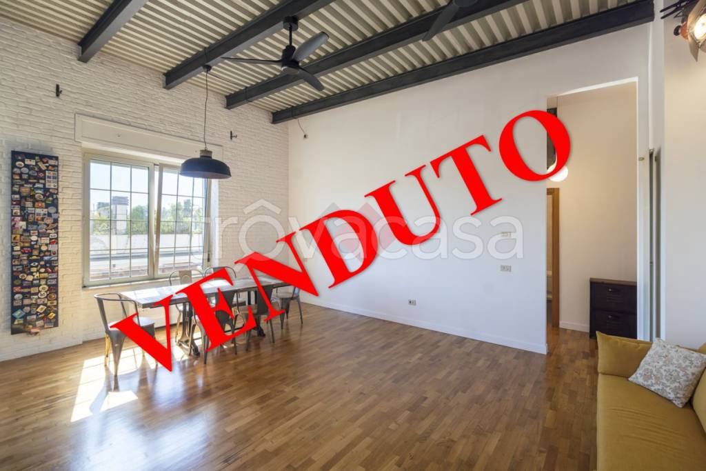 appartamento in vendita a Roma in zona Portuense