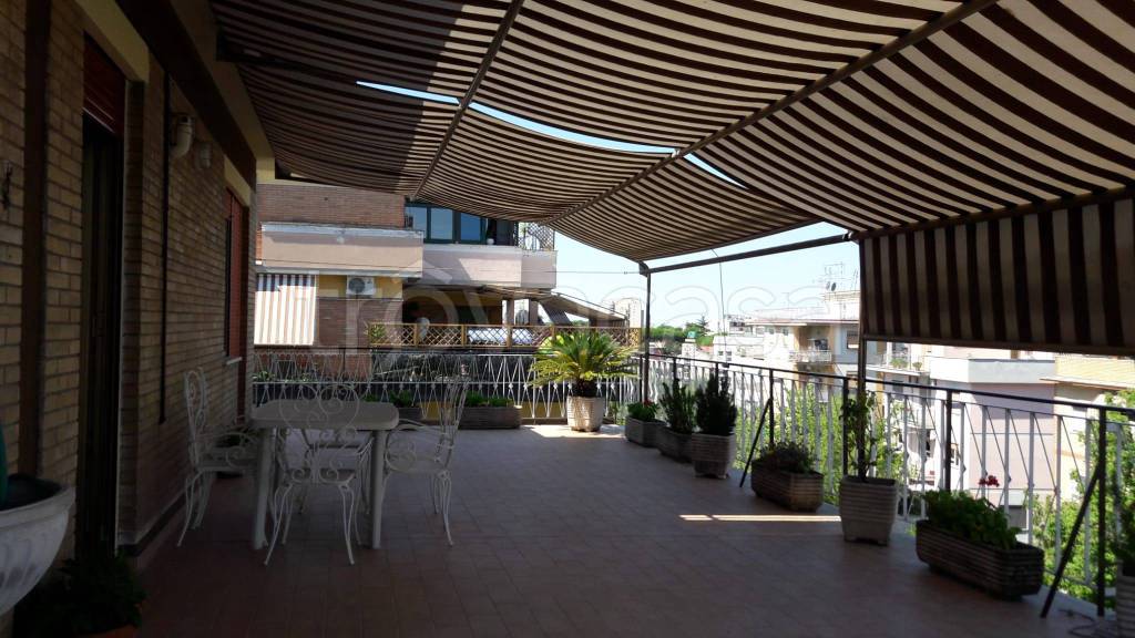 appartamento in vendita a Roma in zona Torrevecchia