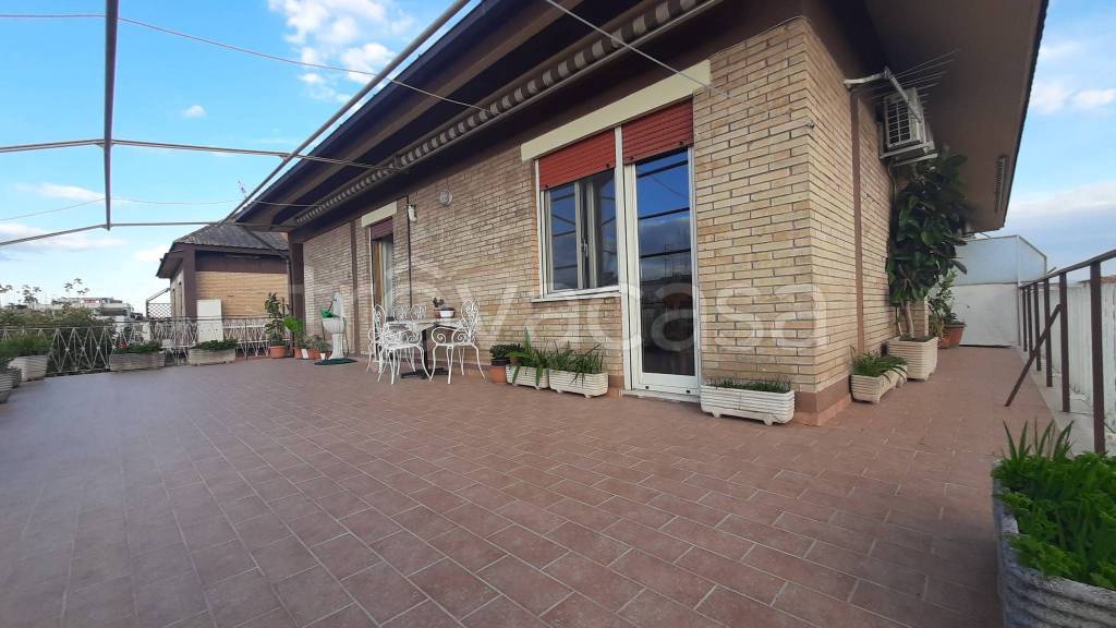 appartamento in vendita a Roma in zona Torrevecchia