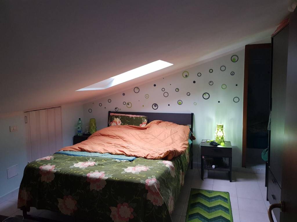 appartamento in vendita a Roma in zona Torre Angela