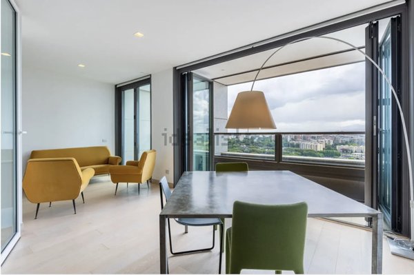 appartamento in vendita a Roma in zona Torrino